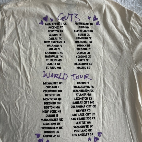 Olivia Rodrigo “GUTS” World Tour MERCH - Picture 3 of 4